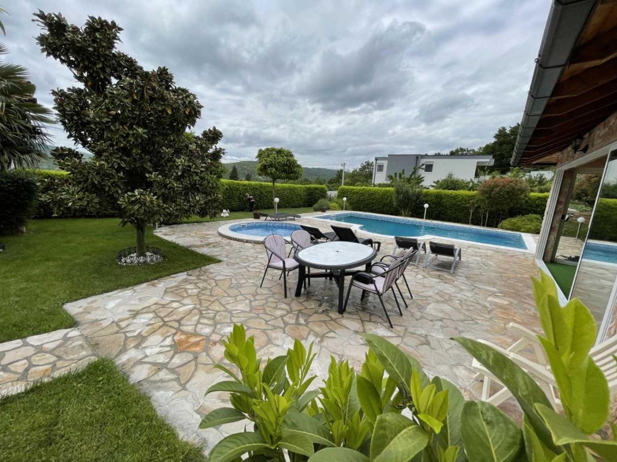 Sunny Apartment With Swimming Pool Stolac Dış mekan fotoğraf