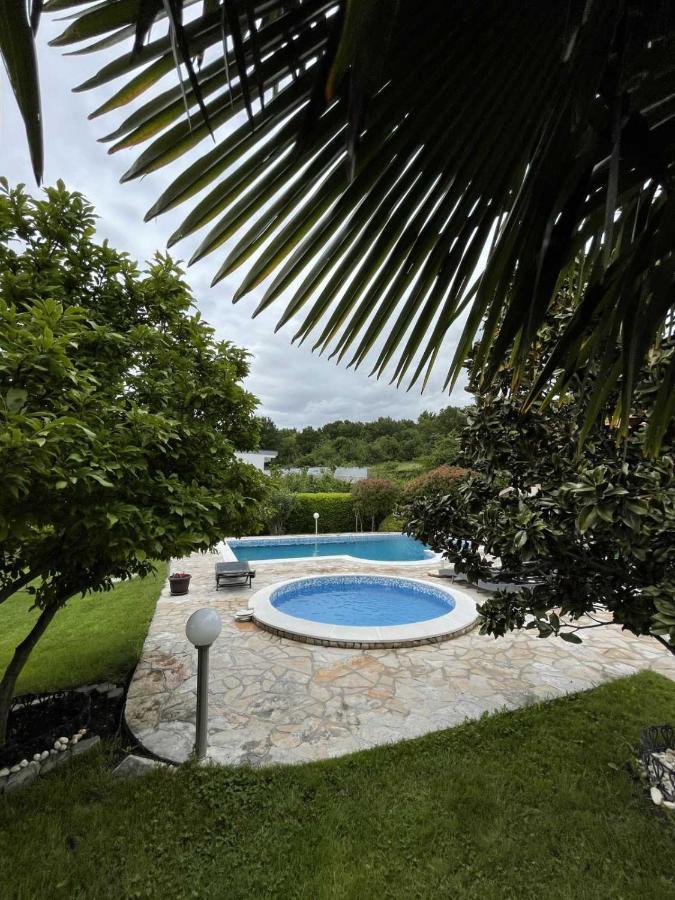 Sunny Apartment With Swimming Pool Stolac Dış mekan fotoğraf