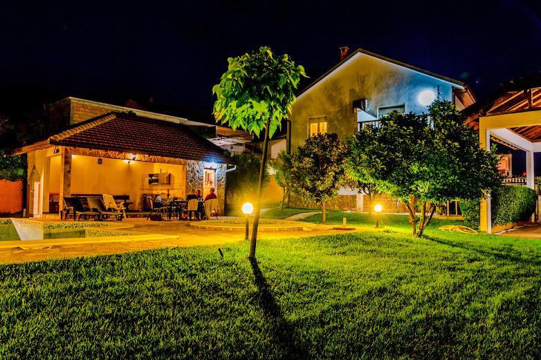 Sunny Apartment With Swimming Pool Stolac Dış mekan fotoğraf